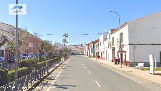 Venta Local Comercial en Santa Marta - Badajoz - BADAJOZ