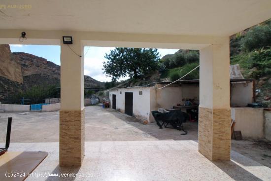 Se Vende en Crevillent - ALICANTE