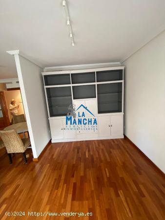 INMOBILIARIA LA MANCHA VENDE PISO JUNTO AL PARQUE ABERLARDO SANCHEZ. - ALBACETE