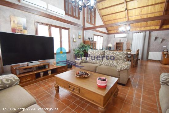 ESPECTACULAR CHALET CON PISCINA Y MOBIL HOME. REF 1142 - MURCIA