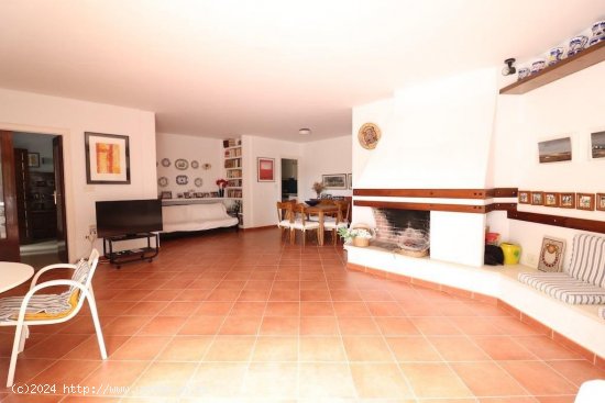 Villa en venta en Orihuela (Alicante)