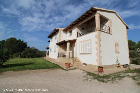 CASA MALLORQUINA  de ocho habitaciones y seis baños - BALEARES