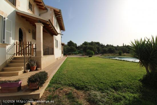 CASA MALLORQUINA  de ocho habitaciones y seis baños - BALEARES