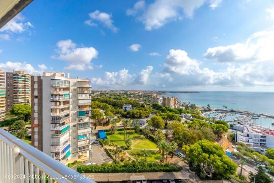  APARTAMENTO CON VISTAS AL MAR DE 3 DORMITORIOS 2 BAÑOS EN - ALICANTE 