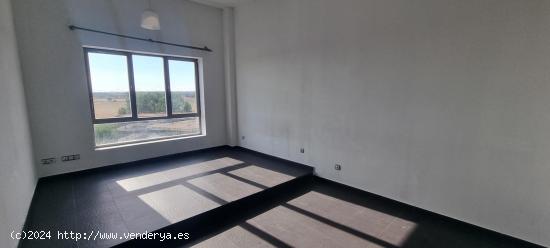 LOFT EN VENTA FRANCISCO ARITIO 166 MUY LUMINOSO - GUADALAJARA