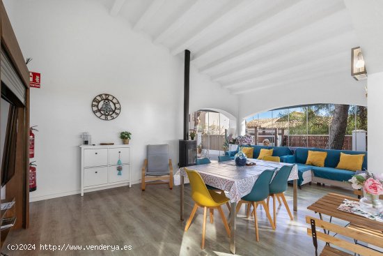 Villa en venta en Orihuela (Alicante)