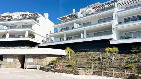  Piso en venta en Estepona (Málaga) 