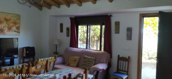 Villa en venta en Jubrique (Málaga)