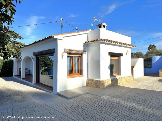 Finca en venta en Benissa (Alicante)