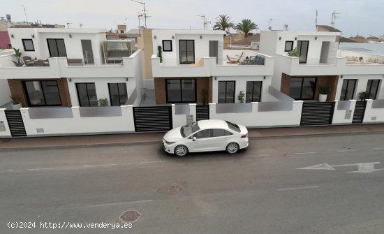 Villa en venta en construcción en San Pedro del Pinatar (Murcia)