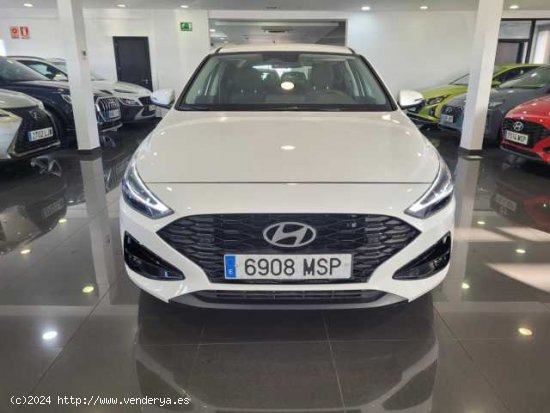 Hyundai I30 ( 1.0 TGDI 48V Klass )  - Madrid