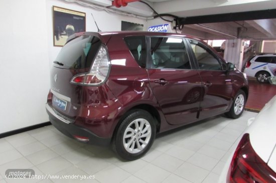 Renault Scenic LIMITED TCE 1.2  115CV de 2015 con 95.000 Km por 12.990 EUR. en Tenerife