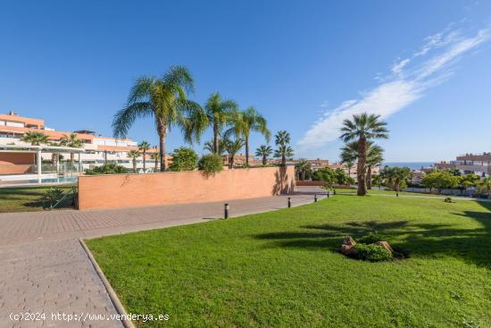 Si quieres vivir en Torremolinos, estás de suerte!! - MALAGA