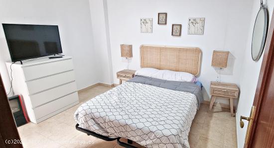 APARTAMENTO EN PRIMERA LINEA EN PLAYA DE REGLA - CADIZ