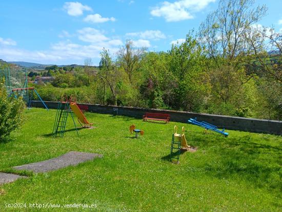 Se Vende Chalet con terreno en Valle de Mena - BURGOS