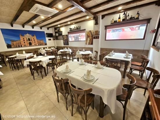 ¡Oportunidad Única! Traspaso de Restaurante en el Corazón de Castellón. - CASTELLON