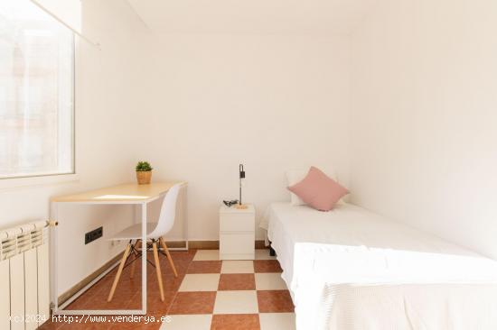 HABITACIÓN EN ALQUILER EN PUERTO DE SAGUNTO!!! - VALENCIA