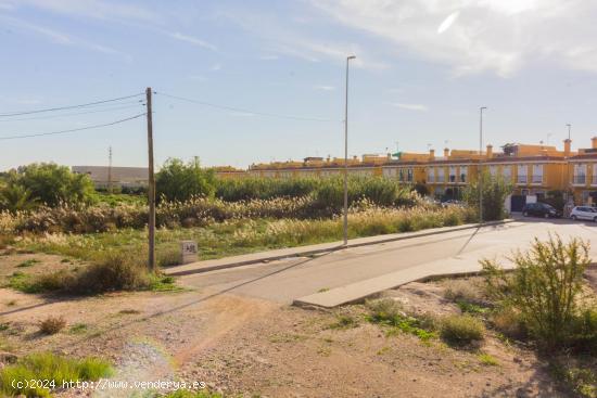  TERRENO URBANO CON 600M2 EN CALLOSA DE SEGURA (LA MONSINA) - ALICANTE 