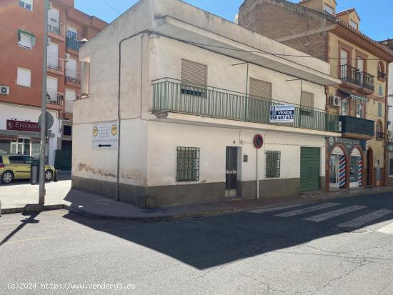 CASA EN EL CENTRO DE ALBOLOTE - GRANADA