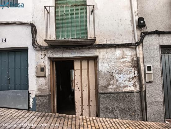 Casa de 80 metros en Castillo de Locubín (Jaén) - JAEN