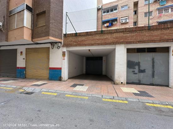 Se vende plaza de garaje junto a la Lonja - MURCIA