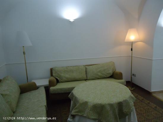 Apartamento muy singular !!! - CACERES