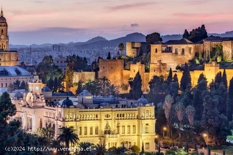 Edificio para invertir en Málaga (Málaga)