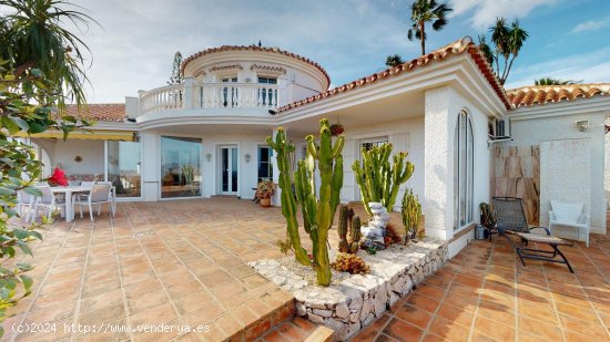  Villa en venta en Almayate (Málaga) 