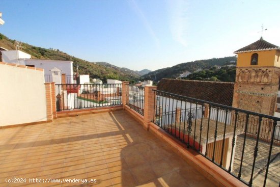 Casa en venta en Árchez (Málaga)