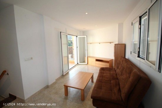 Casa en venta en Árchez (Málaga)