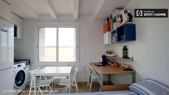 Apartamento estudio con balcón en alquiler con vistas al mar - La Barceloneta, Barcelona - BARCELON