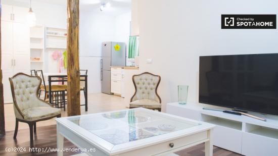 Elegante apartamento de 1 dormitorio en alquiler en el centro de Madrid - MADRID