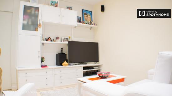 Renovado apartamento de 1 dormitorio en alquiler en Retiro - MADRID