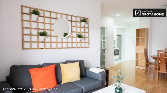 Elegante apartamento de 1 dormitorio en alquiler en Tetuán - MADRID