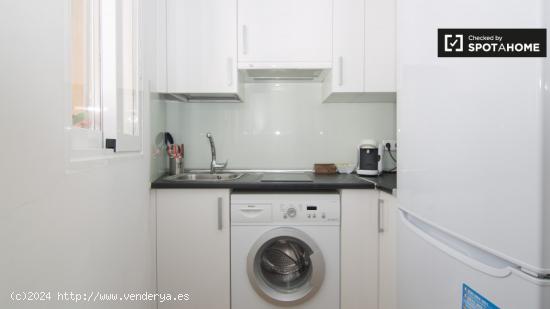 Apartamento amueblado de 1 dormitorio en alquiler en Malasaña - MADRID