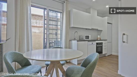 Impresionante apartamento de 2 dormitorios con vistas al puerto de Barcelona - BARCELONA