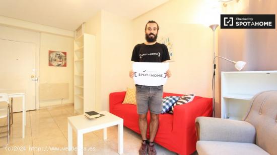 Amplio y moderno apartamento de 1 dormitorio en alquiler en Salamanca, Madrid - MADRID