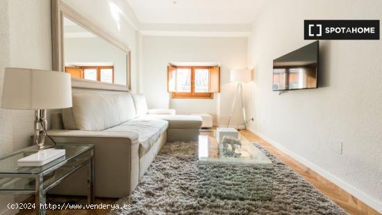 Hermoso apartamento de 1 dormitorio en alquiler en Chueca - MADRID