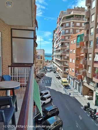  SE VENDE PISO EN LA CALLE VIRGEN DEL SOCORRO - ZONA RAVAL ROIG - ALICANTE 