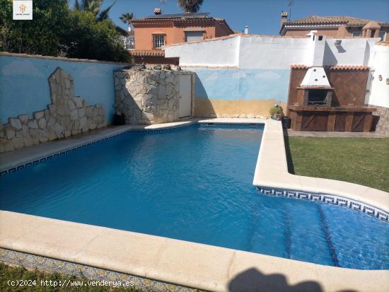  VILLA MESANA. Chalet en Chiclana de la Frontera (Cádiz) - CADIZ 