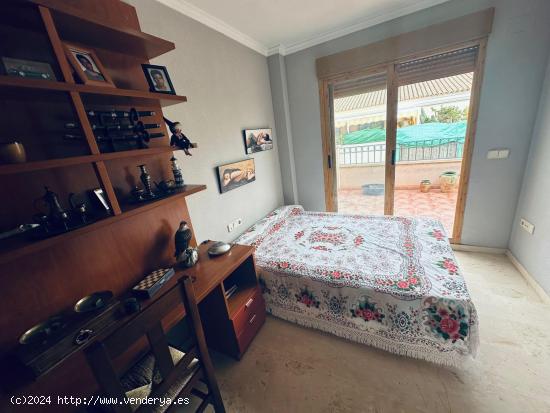 VENTA‼️¡Casa Extraordinaria de Tres Plantas con Vistas Espectaculares! - ALICANTE