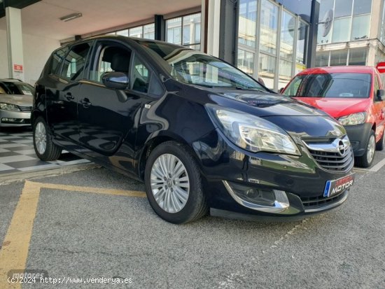 Opel Meriva 1.6cdti ecoFLEX selective de 2014 con 199.000 Km por 7.250 EUR. en Navarra