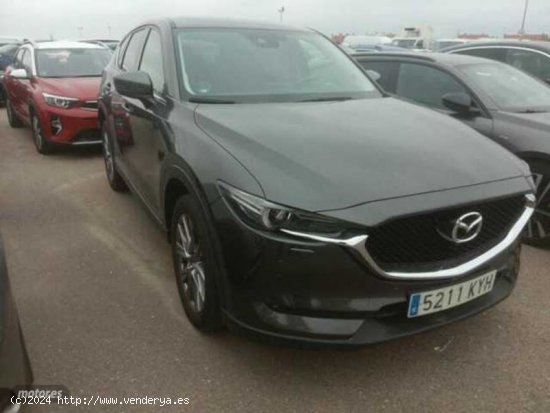  Mazda CX-5 todoterreno 2.2 D 110KW ZENITH 2WD AUT 150 5P de 2019 con 90.366 Km por 23.600 EUR. en Se 