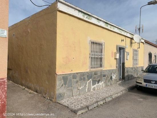  Se Vende en Vicar - ALMERIA 