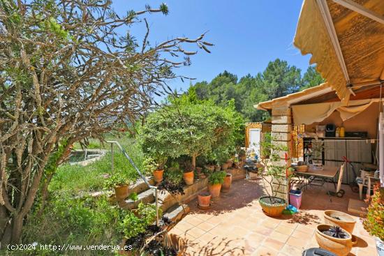 GRAN OPORTUNIDAD DE CASA DE PUEBLO CON PISCINA CON MUCHO POTENCIAL EN CAPDELLA - BALEARES