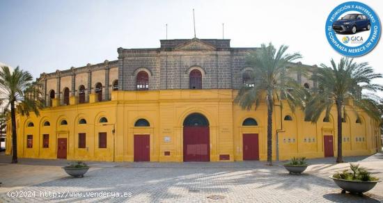  PLAZA DE GARAJE Y TRASTERO - CADIZ 