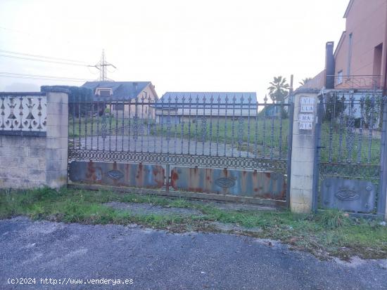  VENTA DE CASA CON TERRENO EN BARCENA DEL BIERZO - LEON 