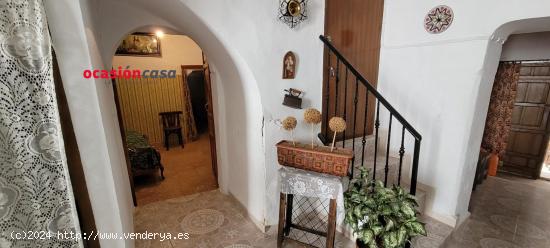 CASA EN VENTA EN PEDROCHE - CORDOBA