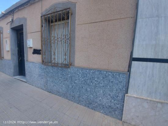 Casa en venta en Santa Maria del Aguila - ALMERIA