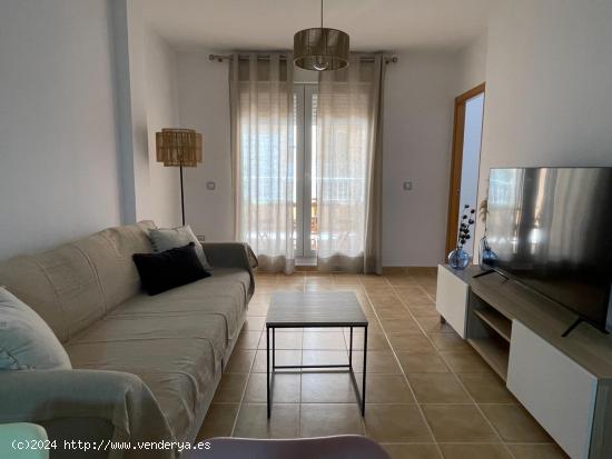 SE ALQUILA APARTAMENTO EN MARINA DE LA TORRE HASTA JUNIO!!! - ALMERIA